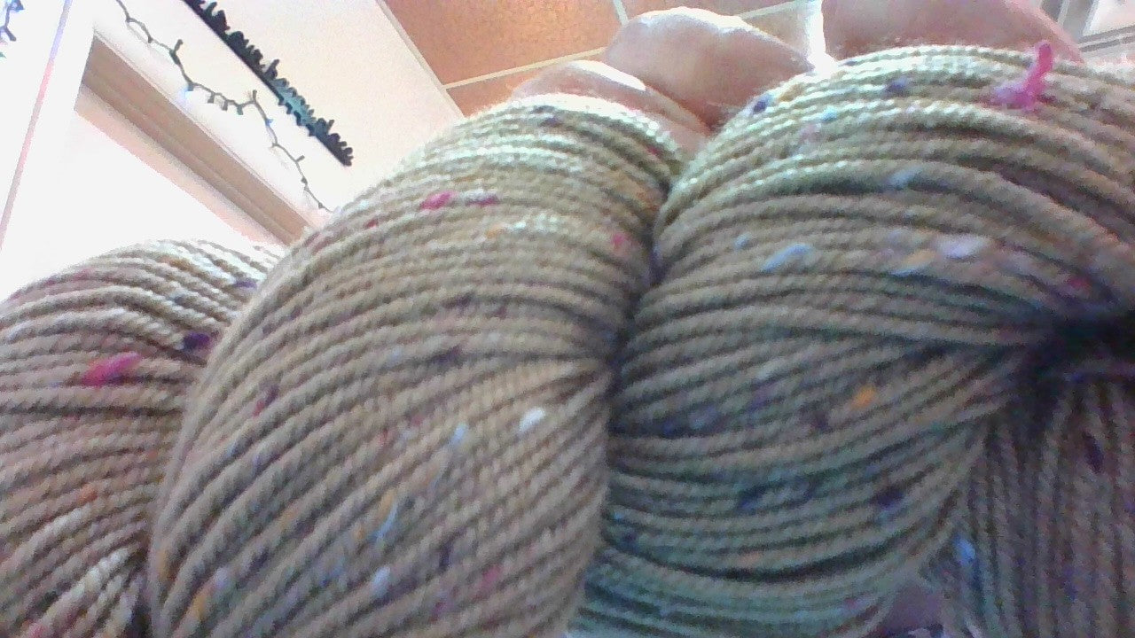 Hikoo Sueno Tweed - 1609  Magical Moss