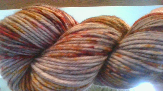 29 Bridges Studio - Merino DK (Tarocco)